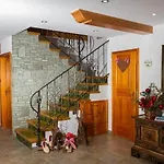 Haus Hirschpoint בית הארחה פאיסטנאו
