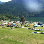 בית הארחה Haus Hirschpoint 4*