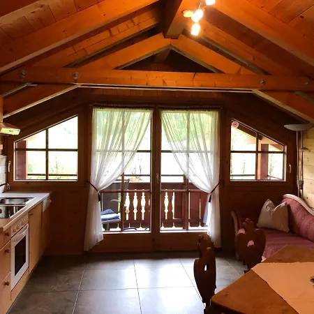 Haus Hirschpoint Vendégház 4*