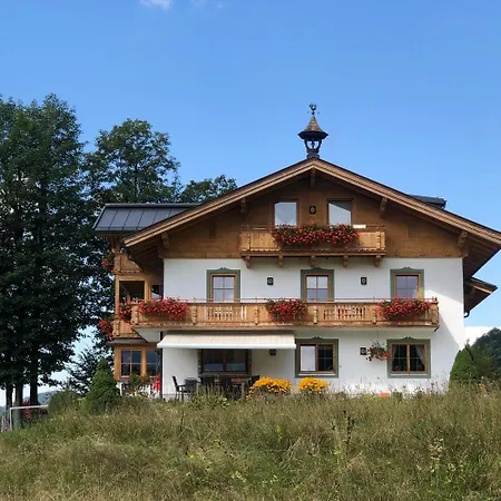 Haus Hirschpoint Guest house 3*