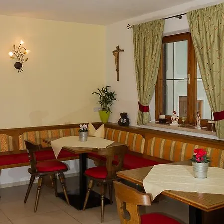 Haus Hirschpoint Vendégház