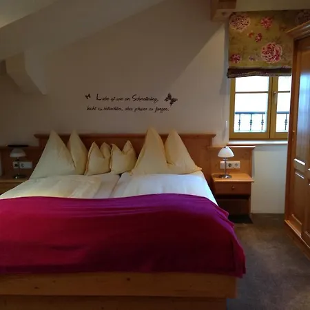 Haus Hirschpoint Pensjonat Faistenau