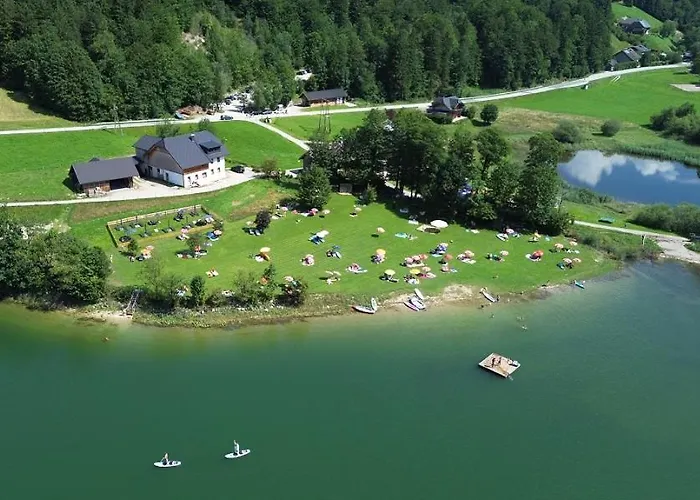 Haus Hirschpoint 4*